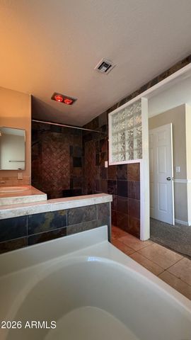 4624 W CHICAGO Street, Chandler, AZ 85226