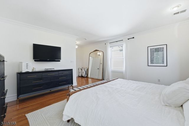 808 Grant Ave, Westfield Town, NJ 07090