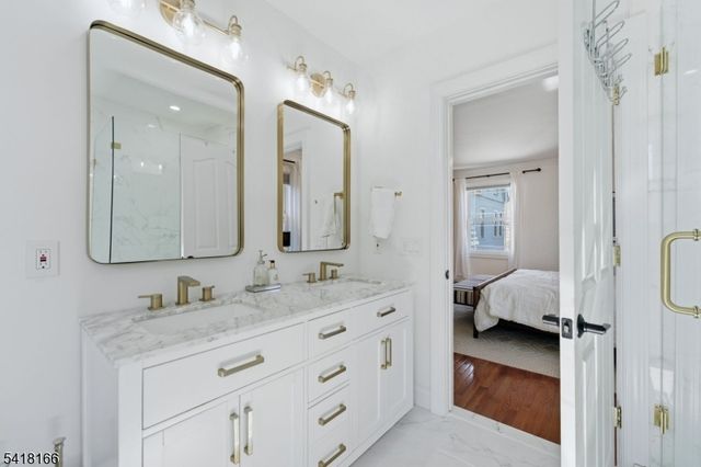 808 Grant Ave, Westfield Town, NJ 07090