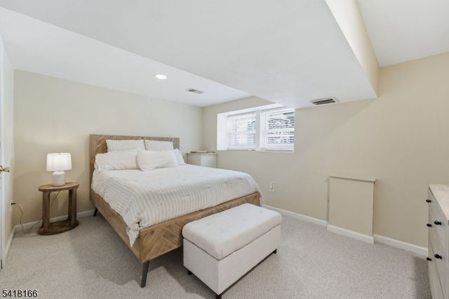 808 Grant Ave, Westfield Town, NJ 07090