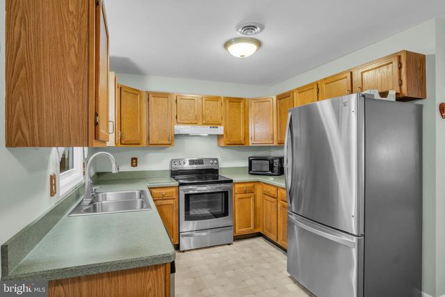 4522 LINDEN AVE, Mechanicsburg, PA 17055