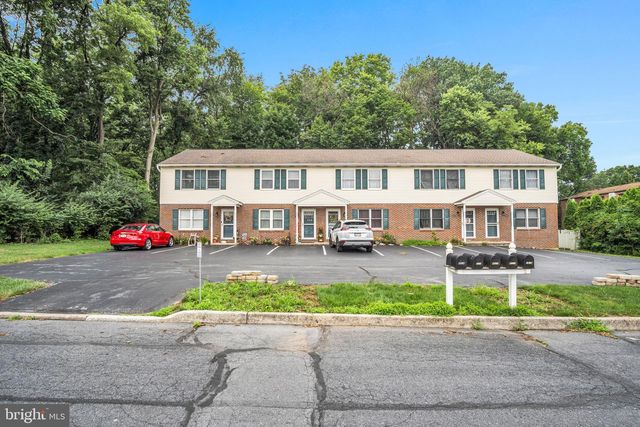 4522 LINDEN AVE, Mechanicsburg, PA 17055