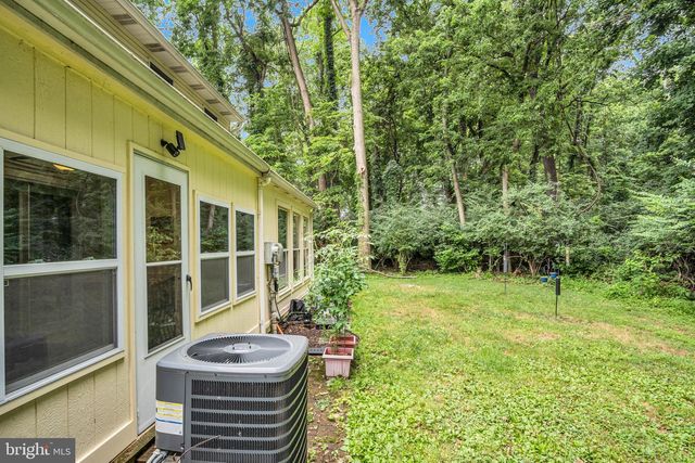 4522 LINDEN AVE, Mechanicsburg, PA 17055