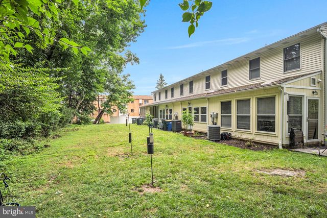 4522 LINDEN AVE, Mechanicsburg, PA 17055