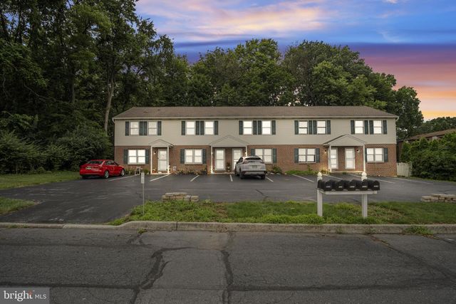 4522 LINDEN AVE, Mechanicsburg, PA 17055