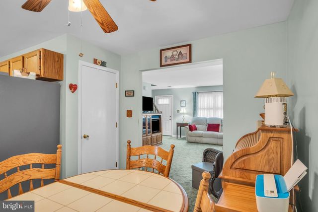 4522 LINDEN AVE, Mechanicsburg, PA 17055