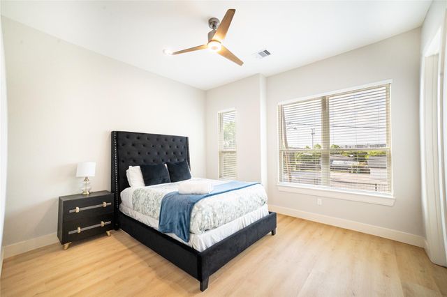 4607 Nolda Street B, Houston, TX 77007