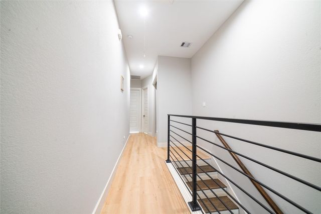 4607 Nolda Street B, Houston, TX 77007