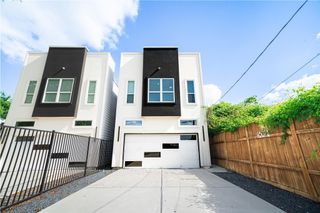 4607 Nolda Street B, Houston, TX 77007