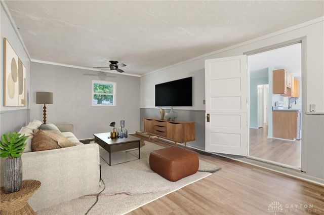 137 McCraw Drive, Englewood, OH 45322