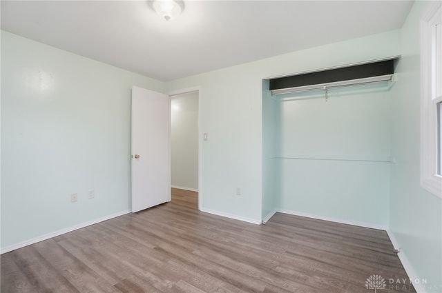 137 McCraw Drive, Englewood, OH 45322