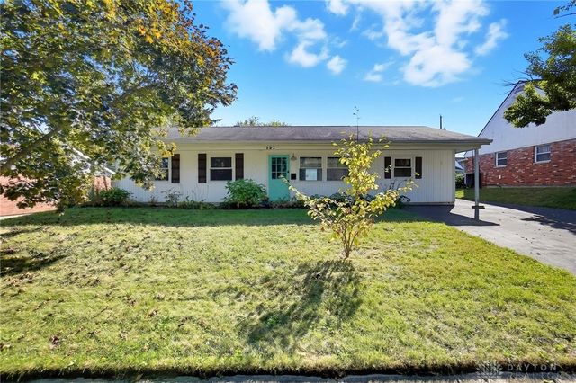 137 McCraw Drive, Englewood, OH 45322