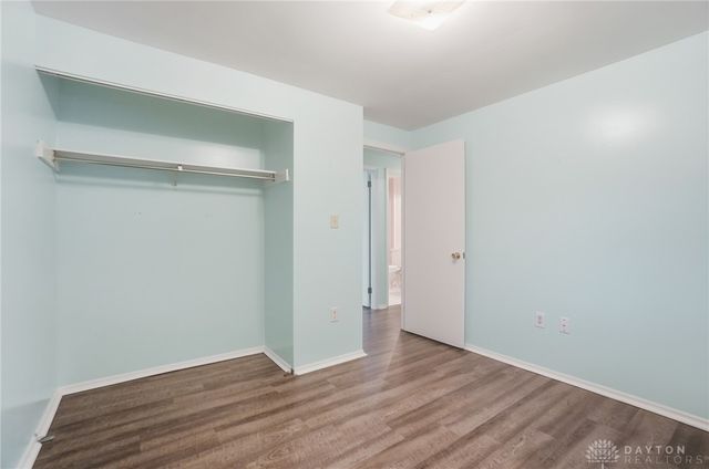 137 McCraw Drive, Englewood, OH 45322