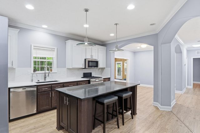137 Dunmeyer Hill Road, Summerville, SC 29485
