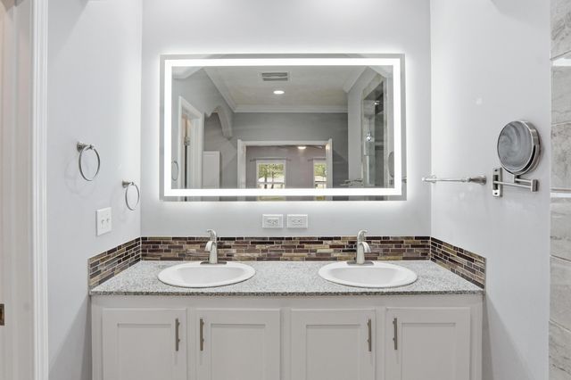 137 Dunmeyer Hill Road, Summerville, SC 29485