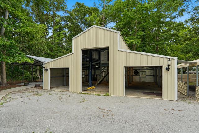 137 Dunmeyer Hill Road, Summerville, SC 29485