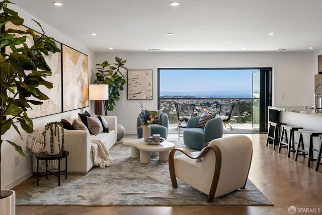 701 Teresita Boulevard, San Francisco, CA 94127