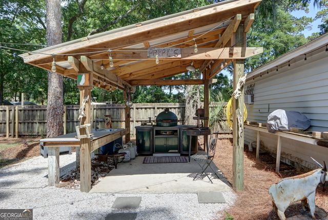 1929 Walthour Road, Savannah, GA 31410