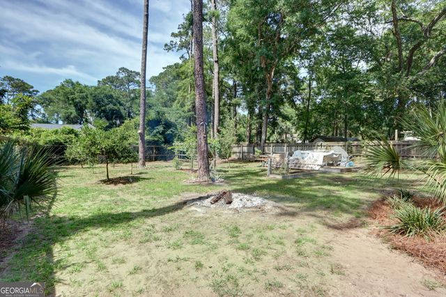 1929 Walthour Road, Savannah, GA 31410
