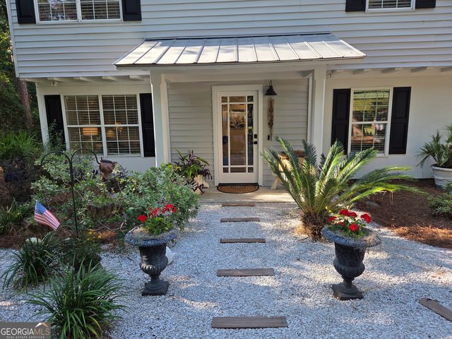 1929 Walthour Road, Savannah, GA 31410