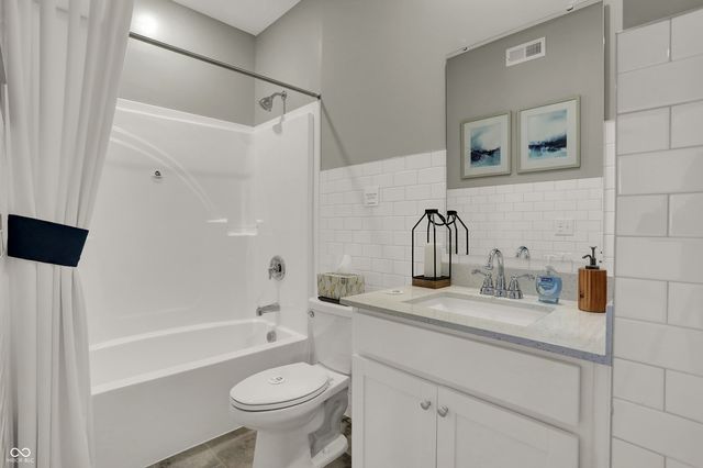 16179 Cloud Nine Drive, Noblesville, IN 46060