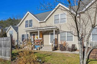 15 Harlow Hill Rd Apt C, Randolph, VT 05060