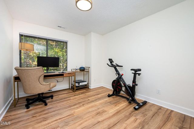 2 Vauxhall Place, Chapel Hill, NC 27517