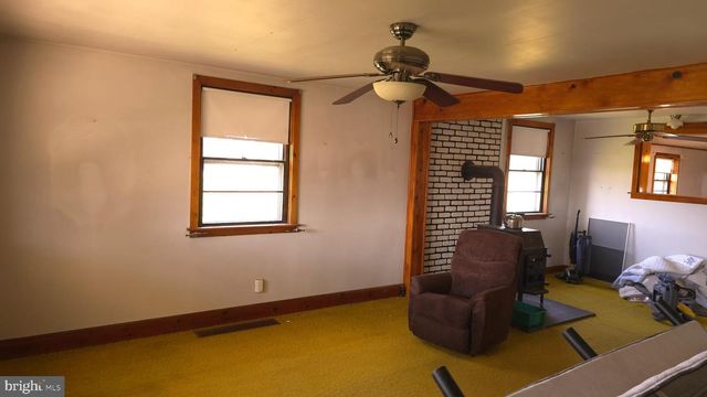 1077 PAPER MILL ROAD, Chambersburg, PA 17202