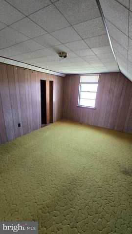 1077 PAPER MILL ROAD, Chambersburg, PA 17202