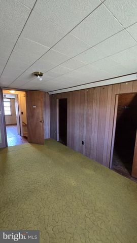 1077 PAPER MILL ROAD, Chambersburg, PA 17202