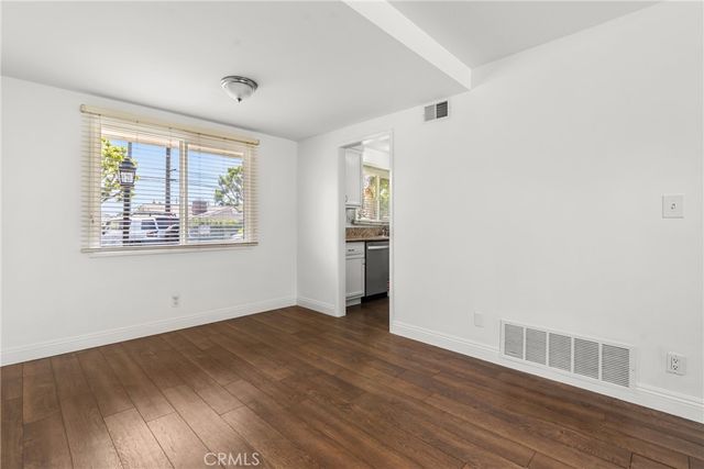 21A Tustin, Costa Mesa, CA 92627
