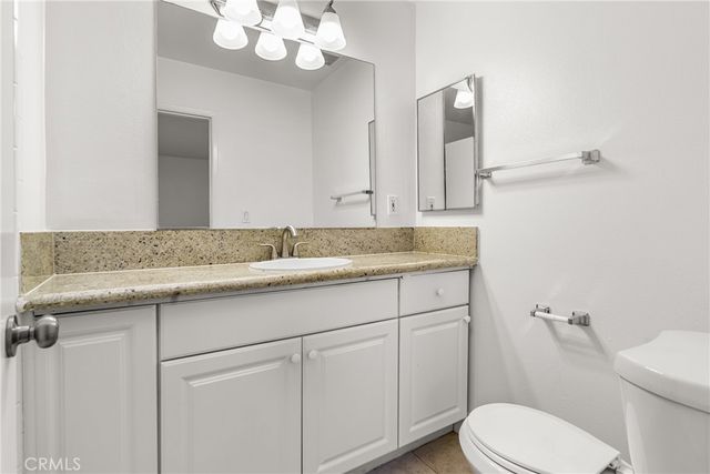 21A Tustin, Costa Mesa, CA 92627