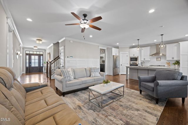 2653 Glade Mill Court, Fuquay Varina, NC 27526