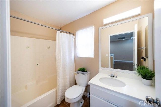 10988 Las Flores, El Monte, CA 91731