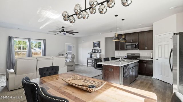 440 Edgewood Terrace Drive, West End, NC 27376