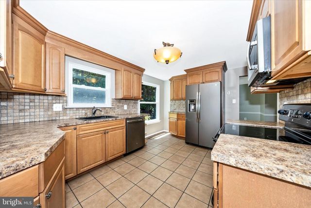 10112 DURANGO DR, Damascus, MD 20872