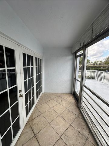 7981 S French Dr 2-101, Pembroke Pines, FL 33024