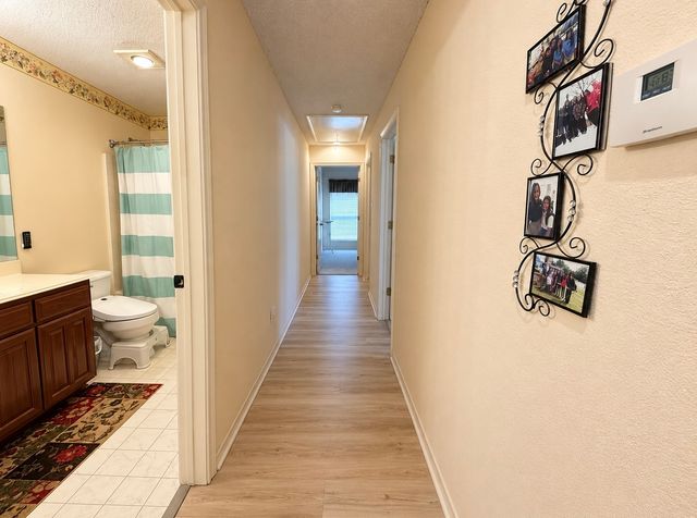 7930 Fox Chase Drive, Arlington, TX 76001