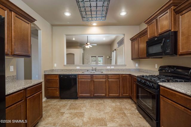 3962 Agua Caliente Drive, Las Cruces, NM 88012