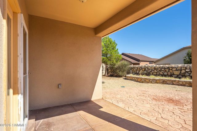 3962 Agua Caliente Drive, Las Cruces, NM 88012