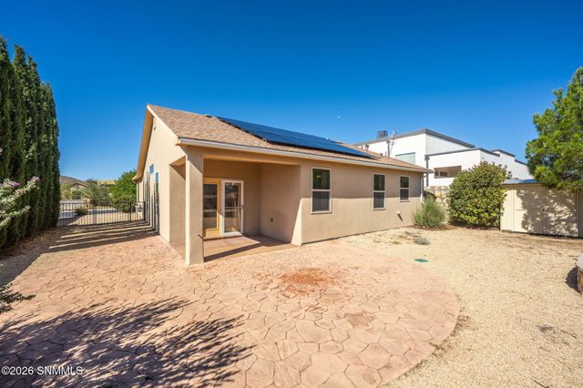 3962 Agua Caliente Drive, Las Cruces, NM 88012