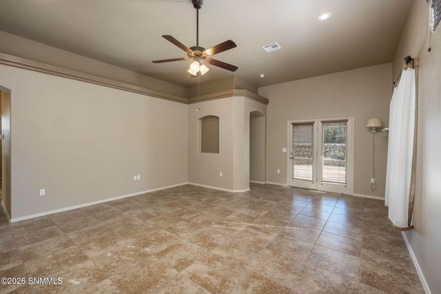 3962 Agua Caliente Drive, Las Cruces, NM 88012