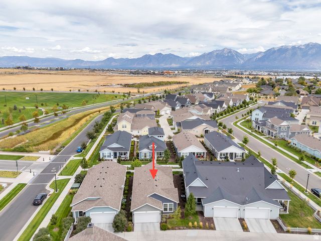 6101 W LAKE AVE, South Jordan, UT 84009