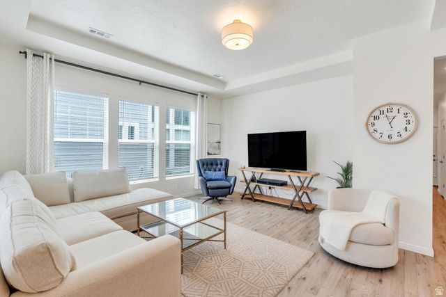 6101 W LAKE AVE, South Jordan, UT 84009