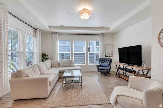 6101 W LAKE AVE, South Jordan, UT 84009