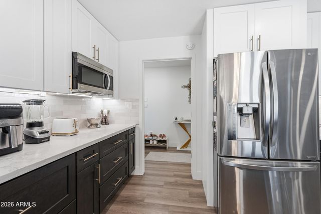 3968 W HEARN Road, Phoenix, AZ 85053