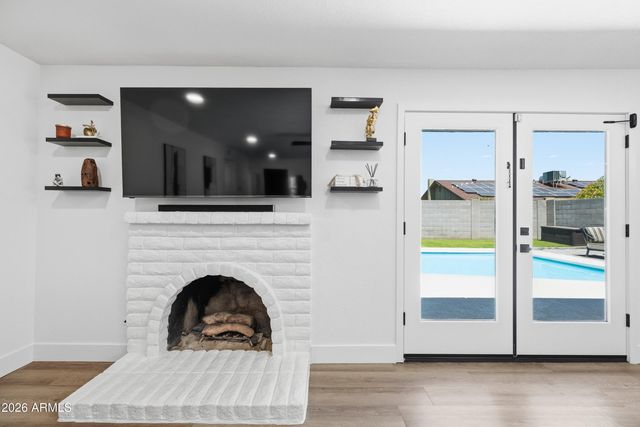 3968 W HEARN Road, Phoenix, AZ 85053