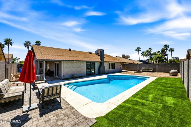 3968 W HEARN Road, Phoenix, AZ 85053