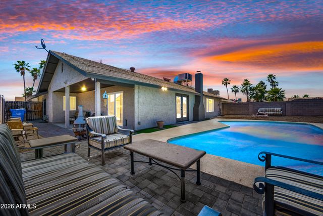 3968 W HEARN Road, Phoenix, AZ 85053