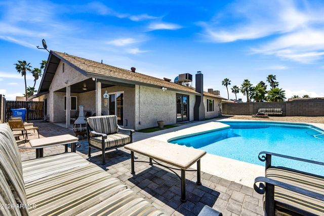 3968 W HEARN Road, Phoenix, AZ 85053